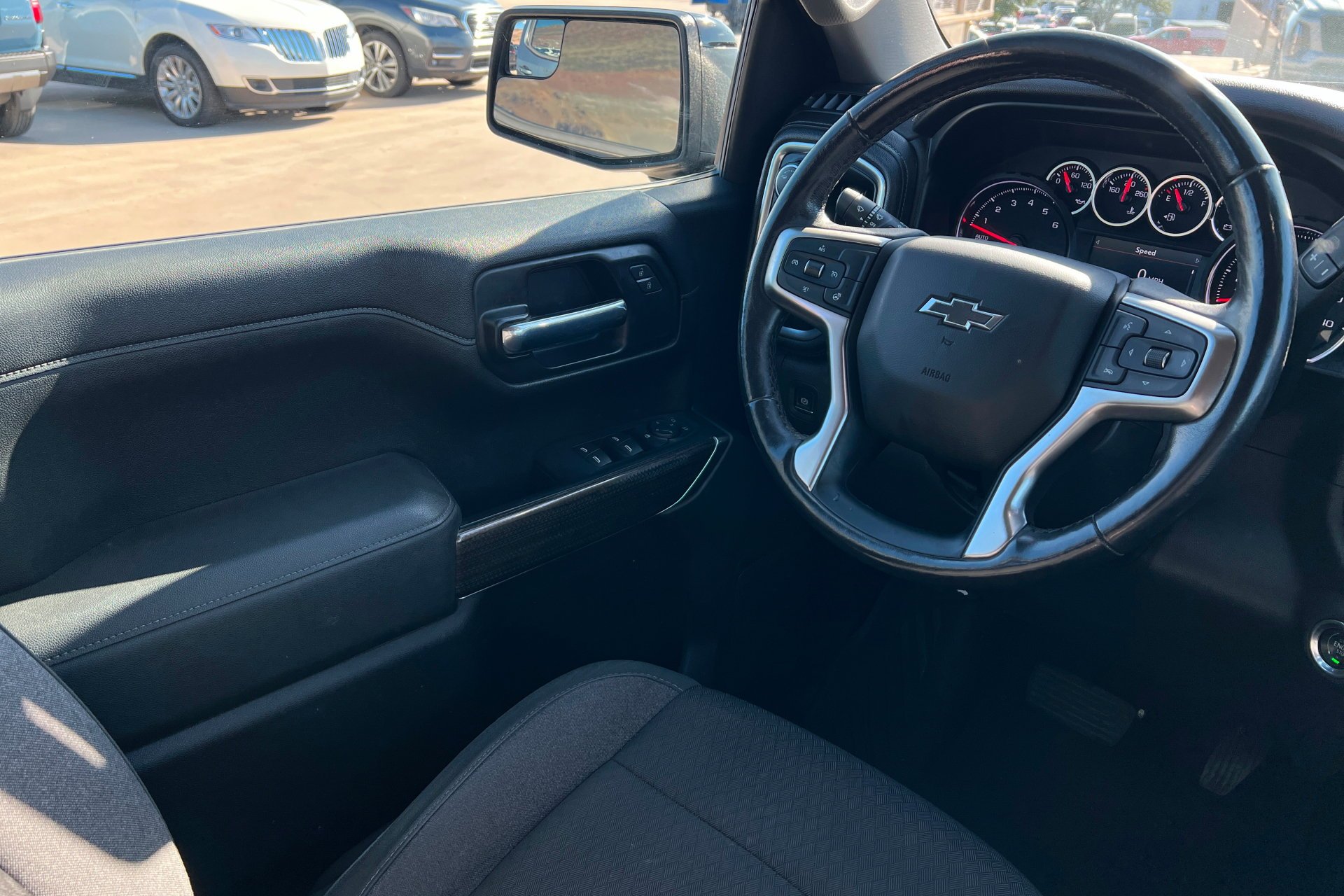2020 Chevrolet Silverado 1500 RST - Photo 12