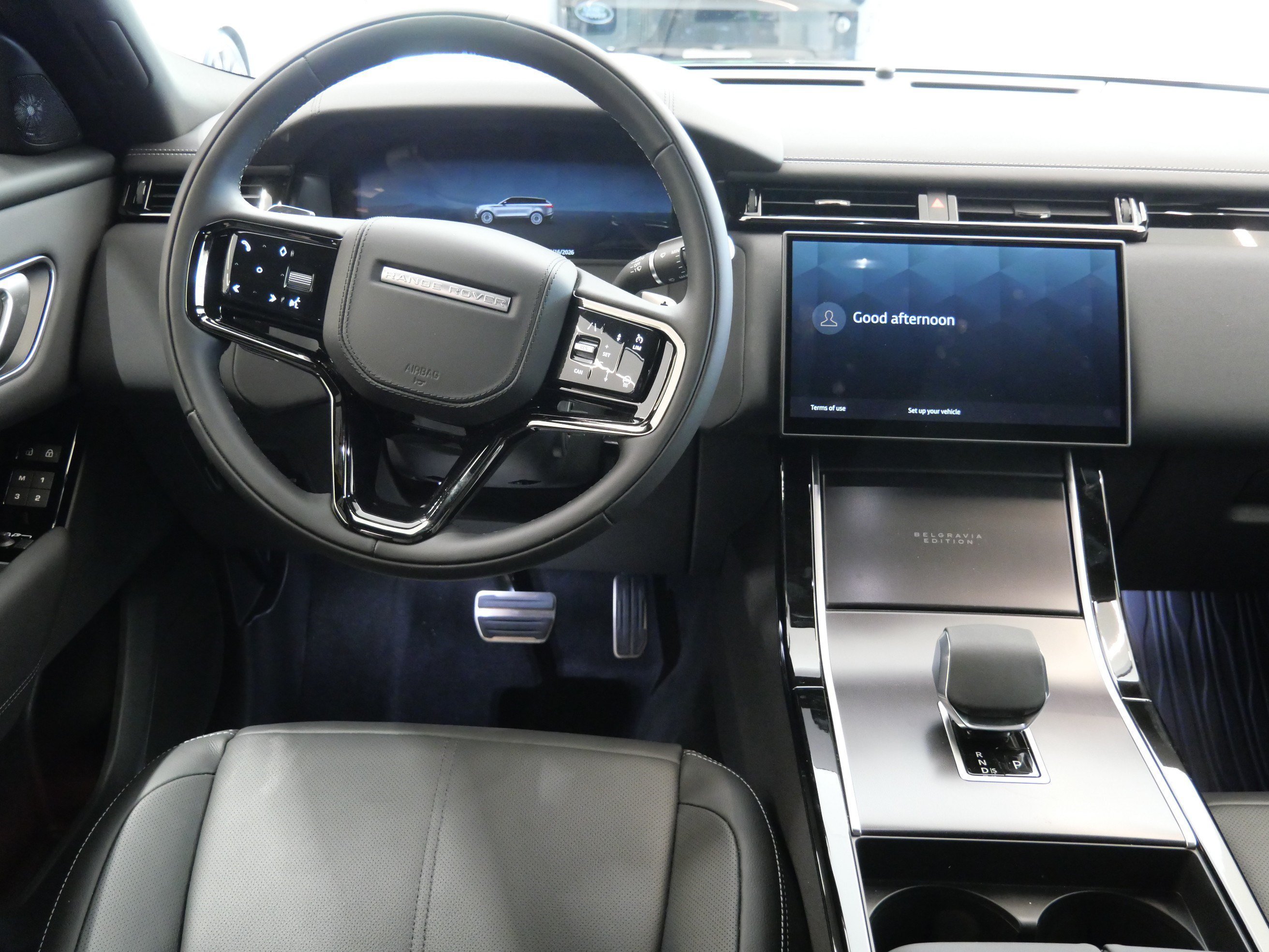 New 2026 Santorini Black LAND ROVER  image 9