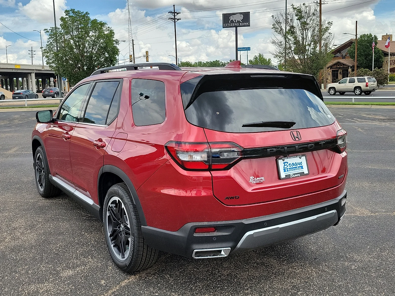 New 2026 Radiant Red Metallic II Honda Touring image 7