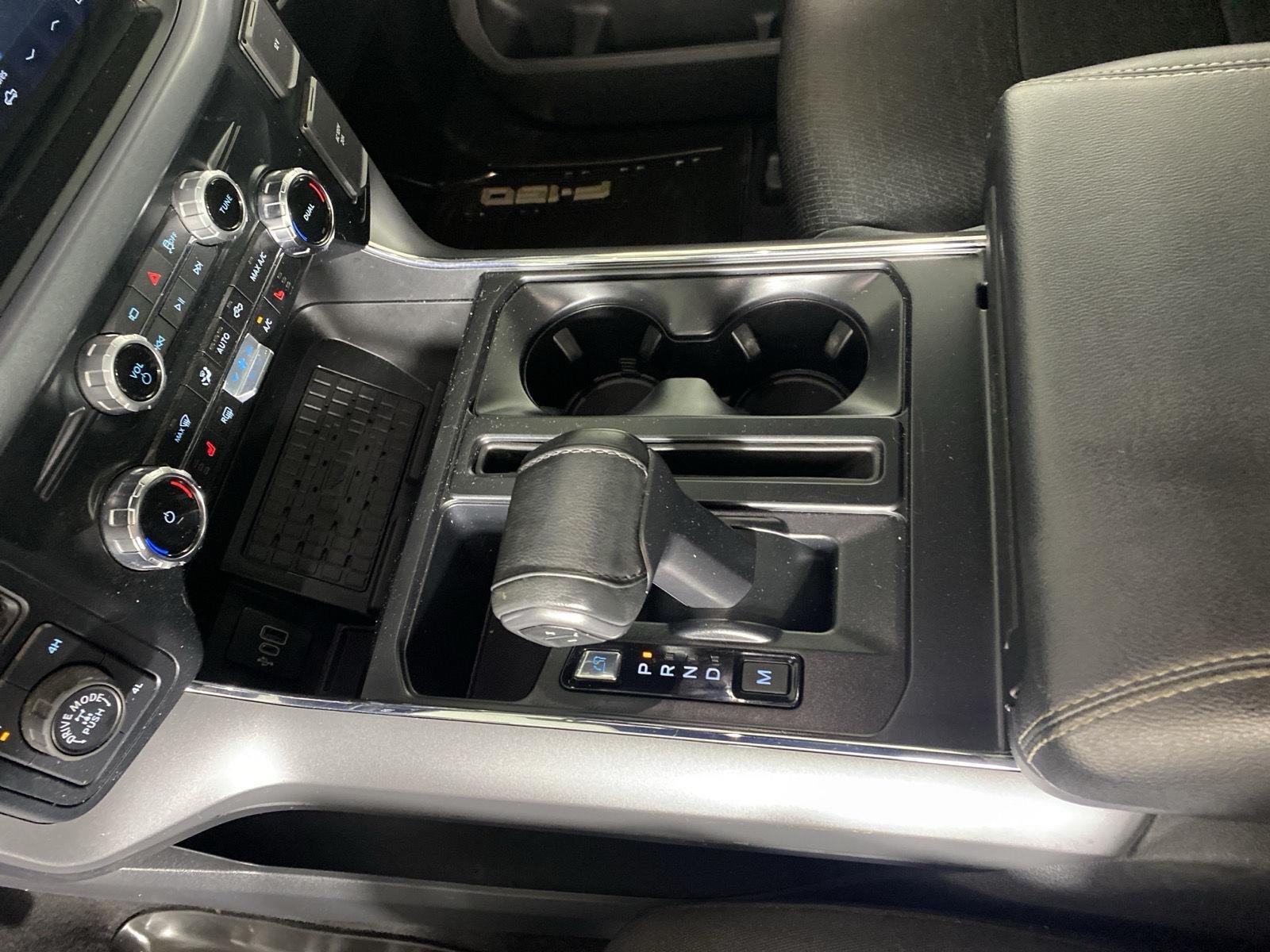 Used 2025 Oxford White Ford XLT image 28