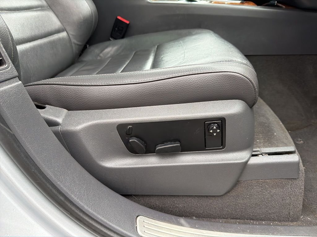Used 2008  Volkswagen VR6 FSI image 37