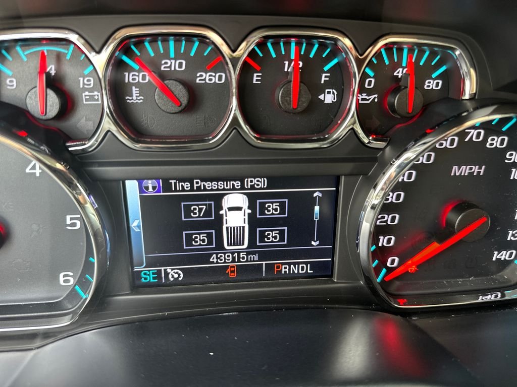 Used 2018 White GMC SLT image 19