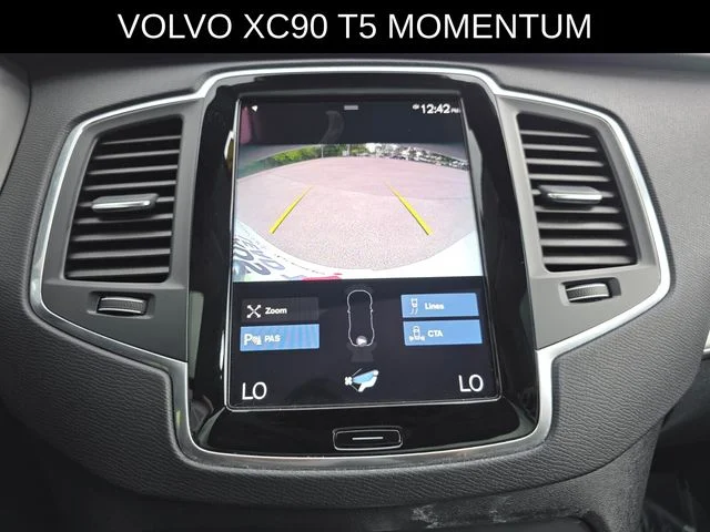 2022 Volvo XC90 Momentum - Photo 34