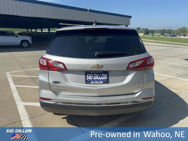 Used 2019 Silver Ice Metallic Chevrolet LT image 4