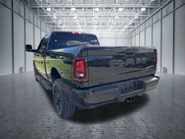New 2026 Diamond Black Crystal Pearl-Coat Exterior Paint RAM Big Horn image 5