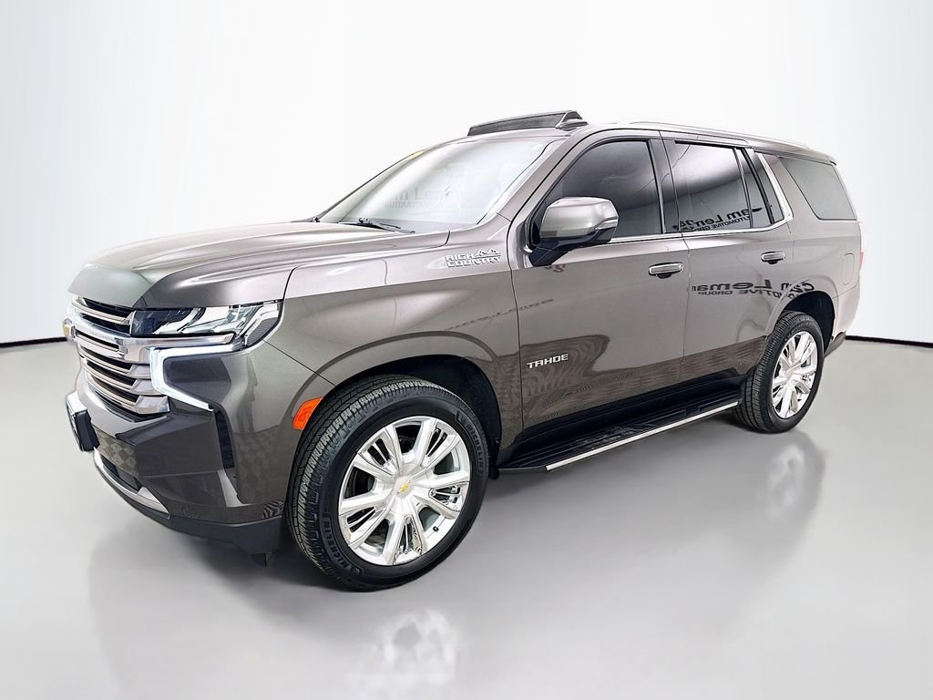 Used 2021 Gray Chevrolet High Country image 3