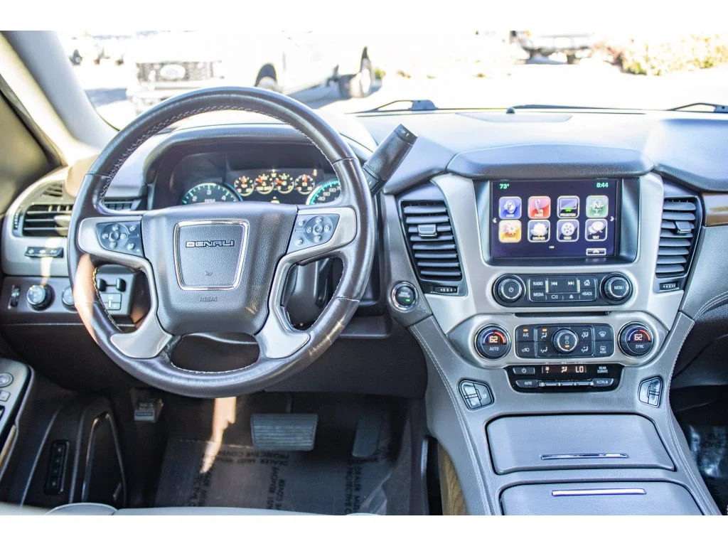 Used 2020 Crimson Red Tintcoat GMC Denali image 27