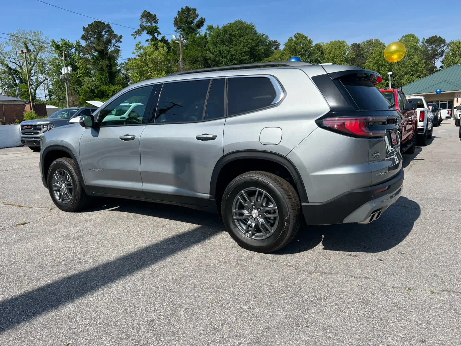 New 2025 Sterling Metallic GMC Elevation image 2
