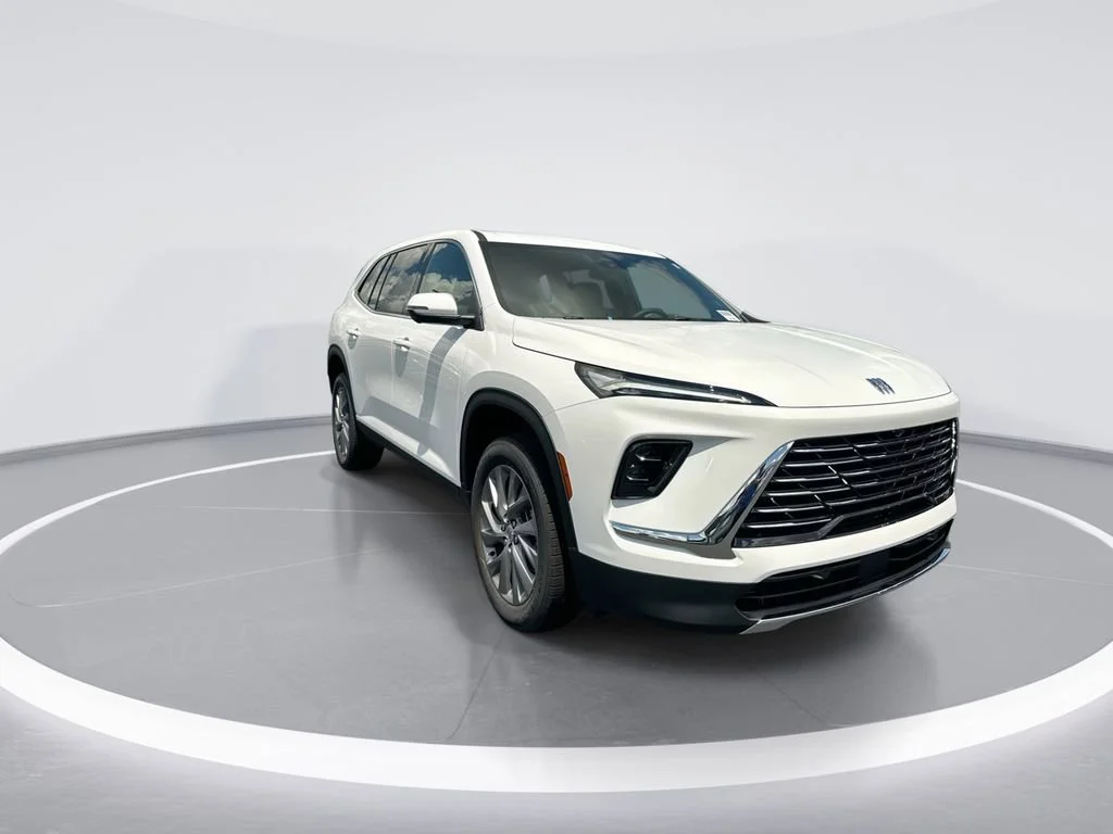 New 2026 Summit White Buick Preferred image 2