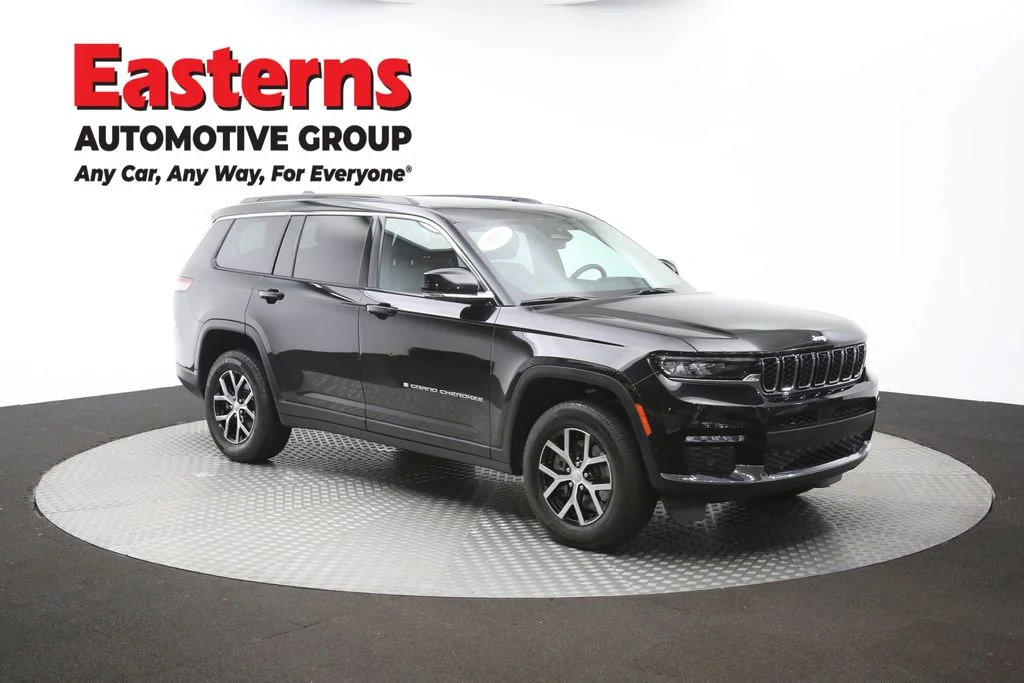 Used 2024 Black Jeep Limited image 51