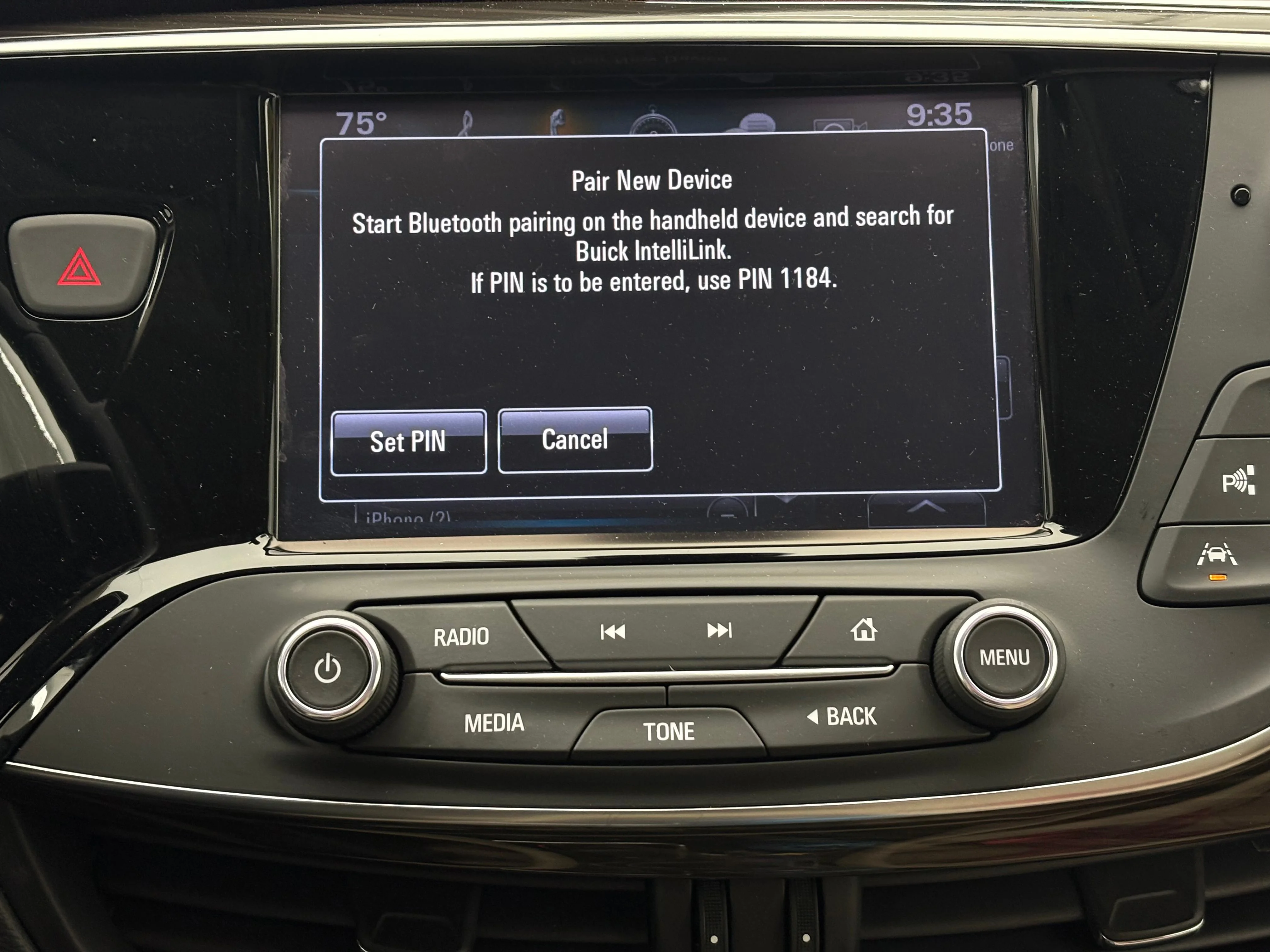 Used 2020 SUMMIT WHITE Buick Premium II image 24
