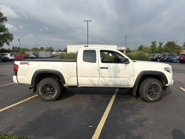 Used 2020 Super White Toyota SR V6 image 16