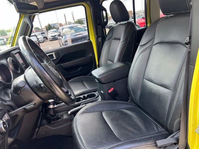 Used 2022  Jeep Unlimited High Tide image 11