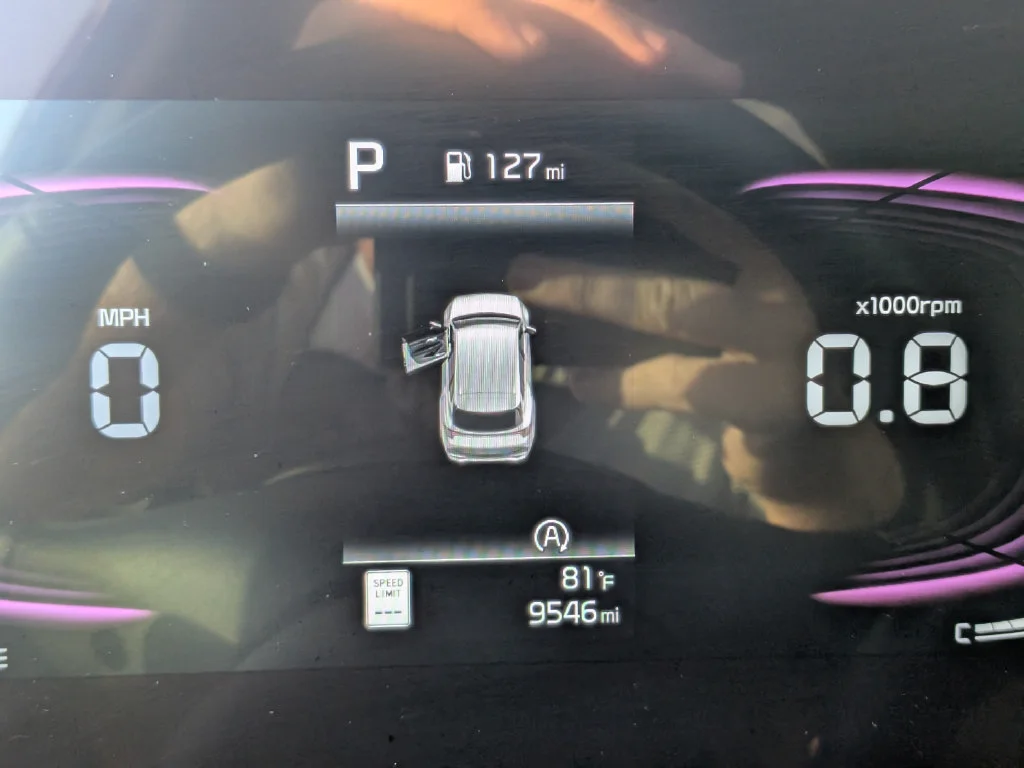 Used 2025 White Kia EX image 33