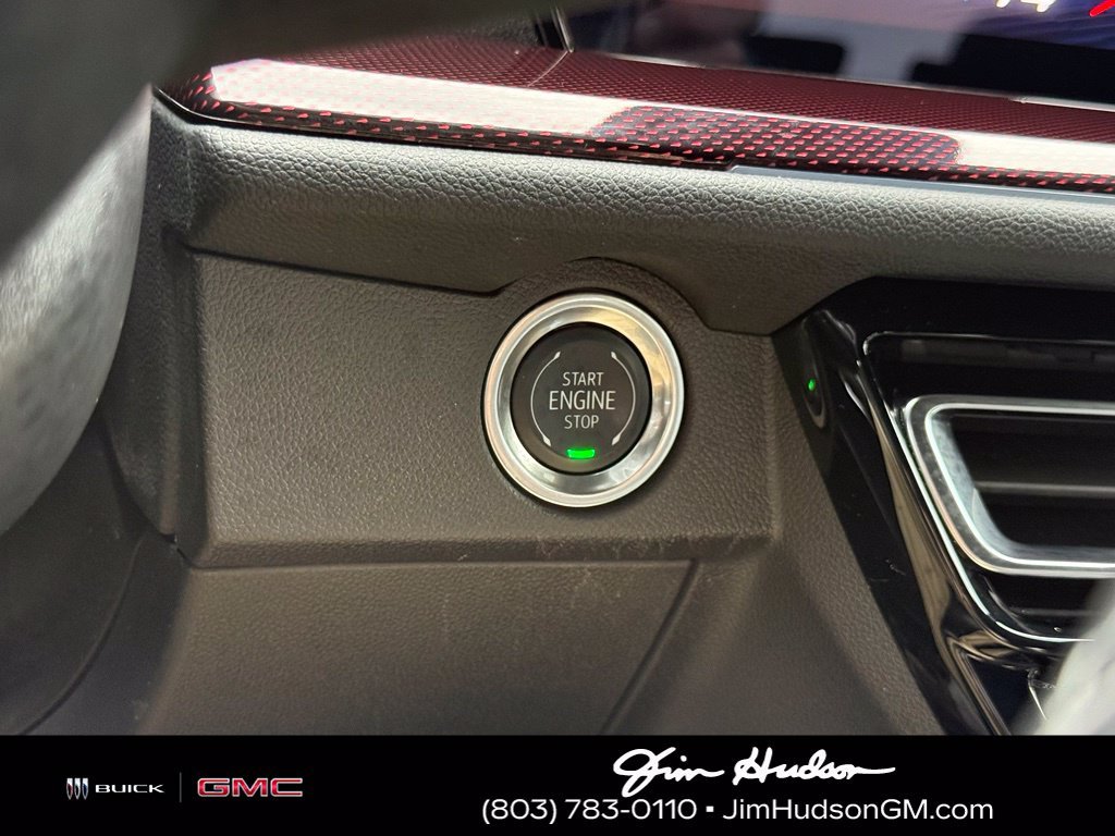 Used 2024 Gray Chevrolet Z71 image 32