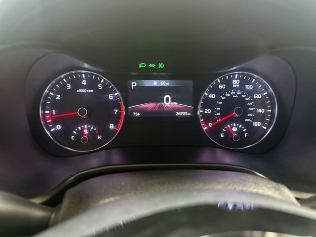 Used 2024 White Kia GT-Line image 11