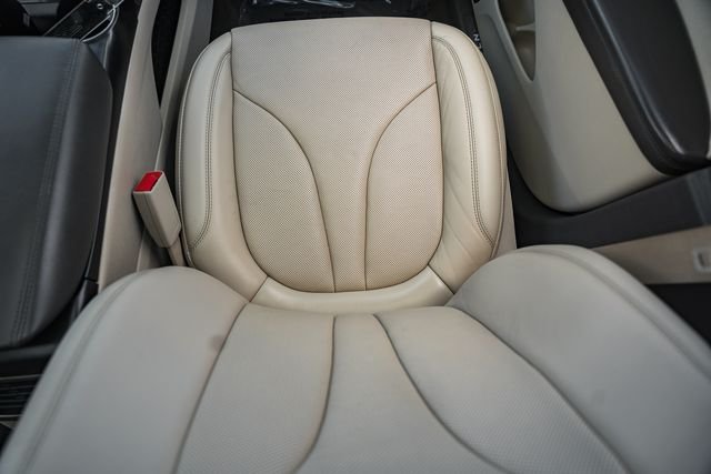 Used 2019 Brown Metallic Lincoln Reserve image 32