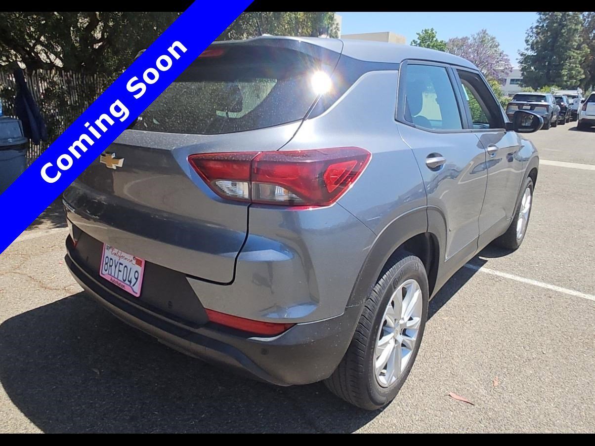 Used 2021 SATIN STEEL METALLIC Chevrolet LS image 17
