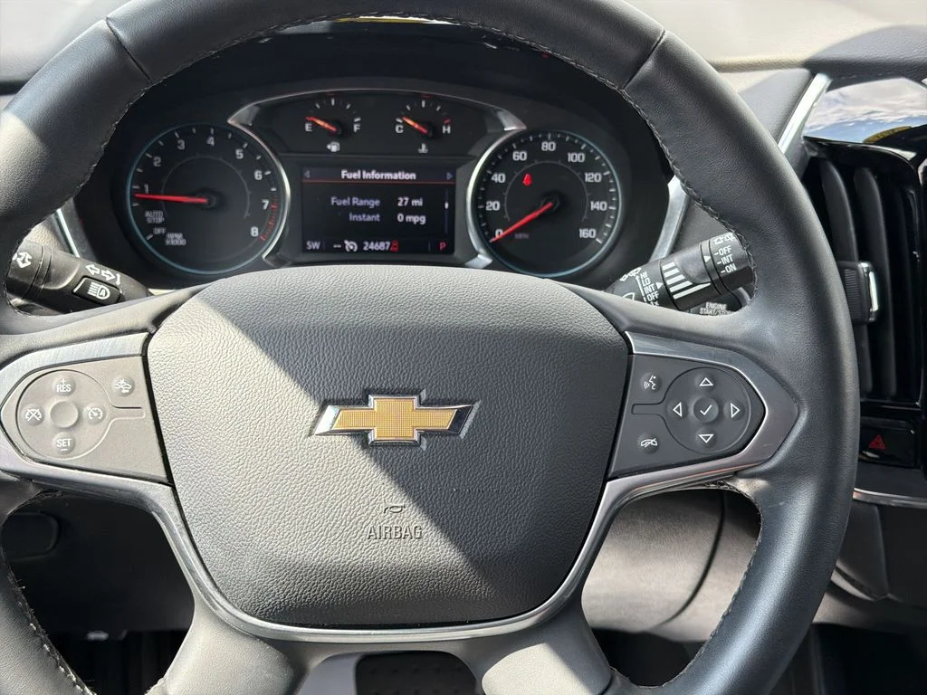 Used 2023 Gray Chevrolet LT image 21