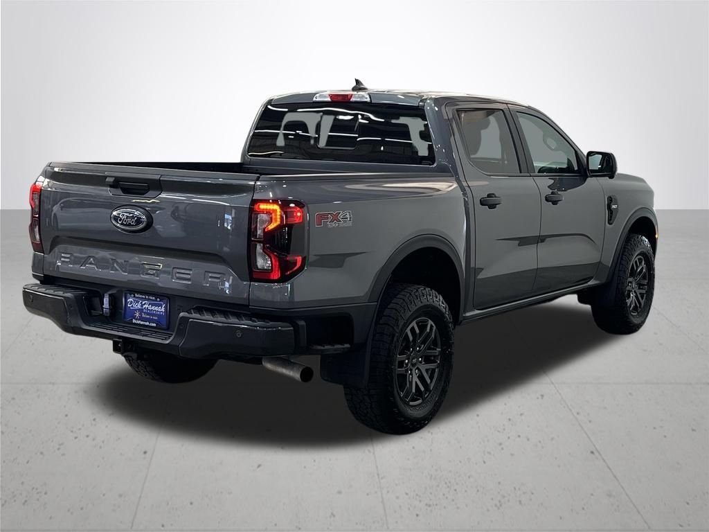 Used 2025 Gray Ford XLT image 10