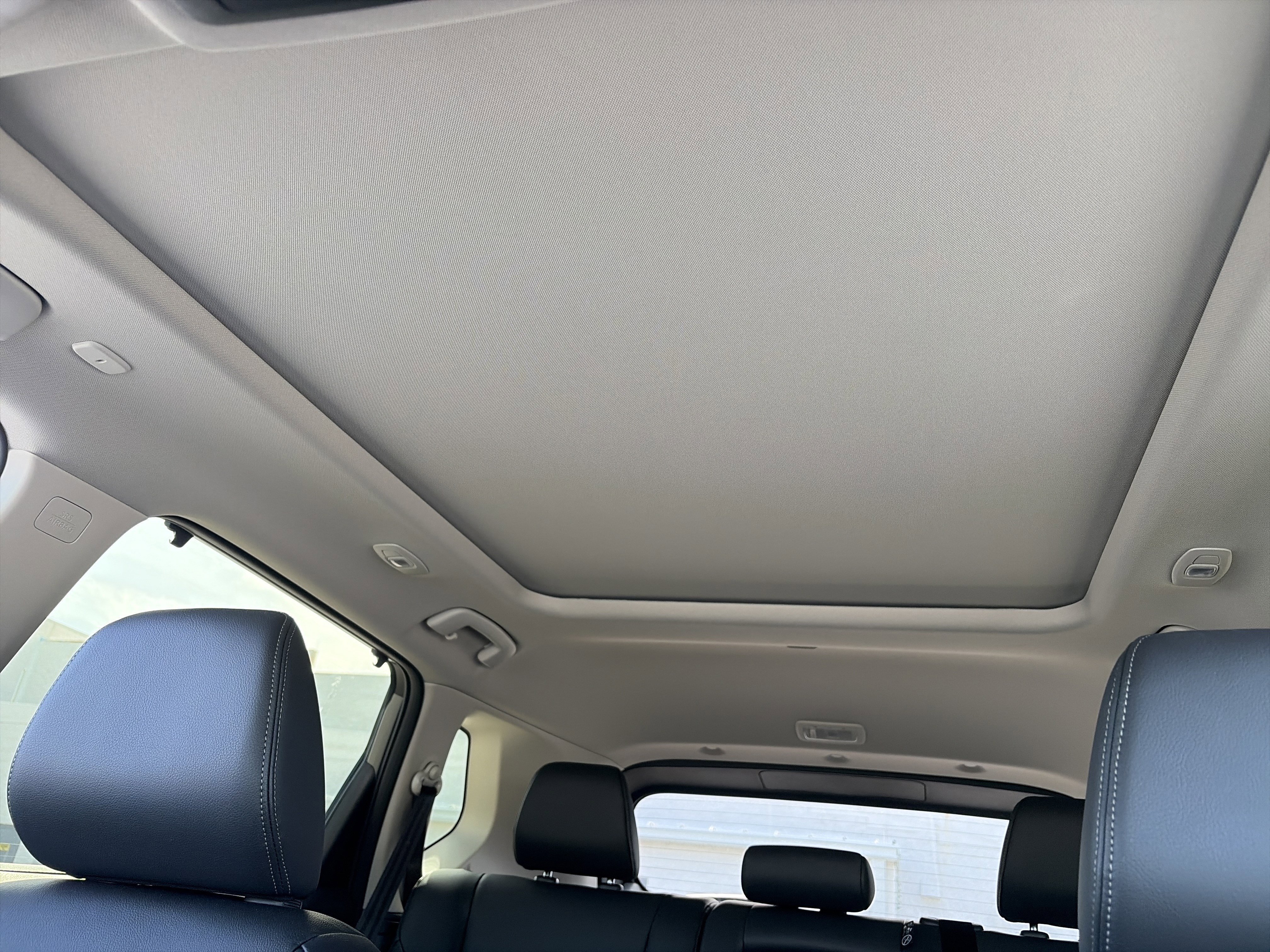 2025 Nissan Rogue SL - Photo 6
