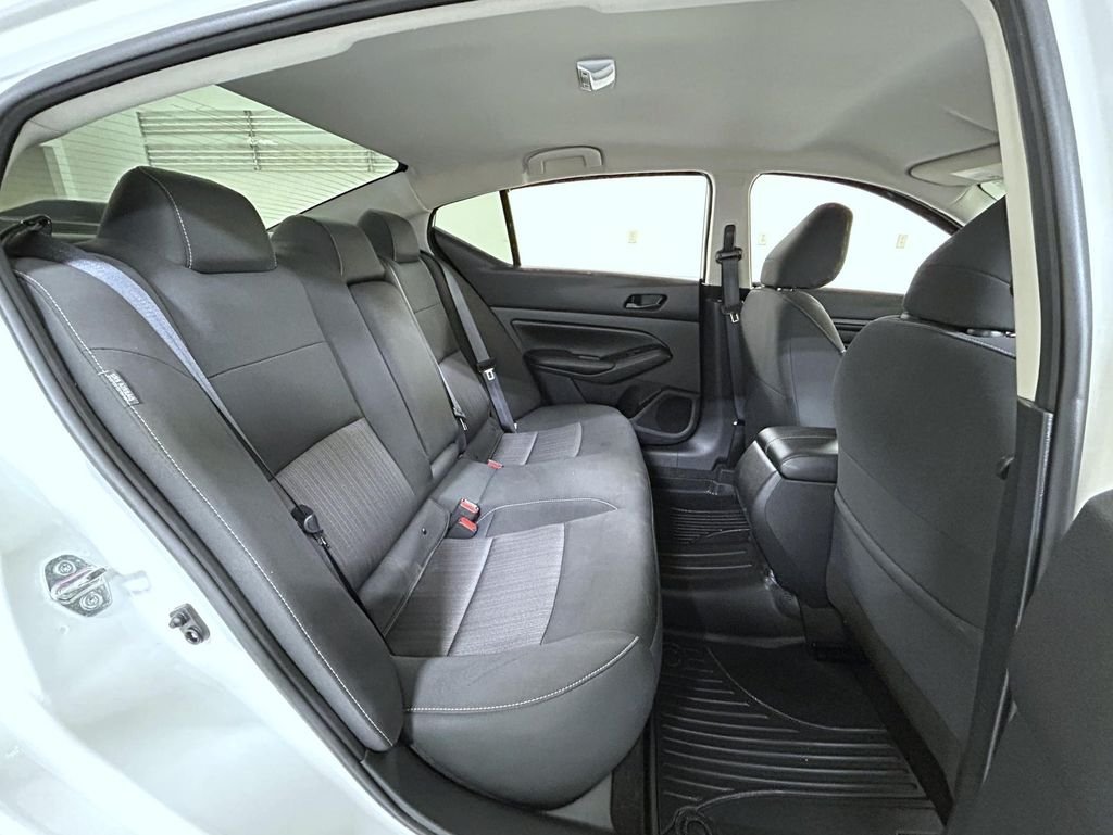 2024 Nissan Altima SV - Photo 19