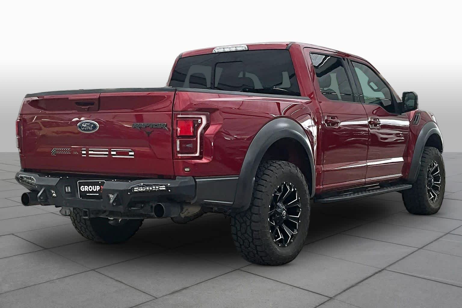 Used 2018 Ruby Red Metallic Tinted Clearcoat Ford Raptor image 13