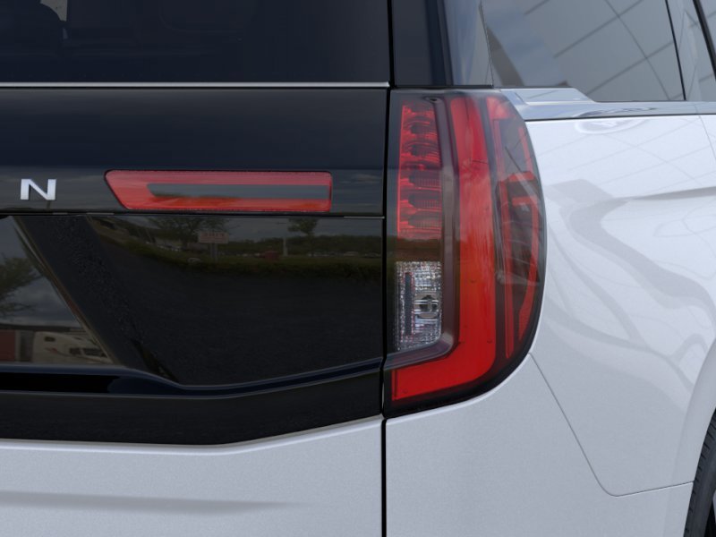 New 2026 Star White Metallic Tri-Coat Ford Platinum® image 21