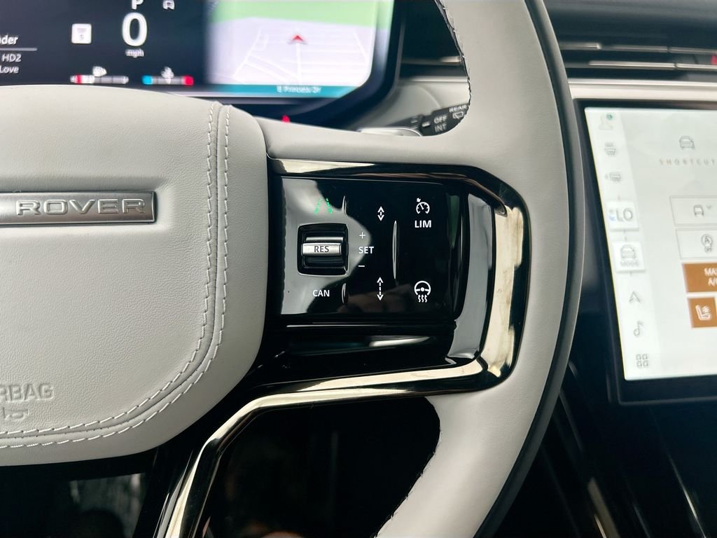 New 2026 Fuji White Land Rover Dynamic SE image 12