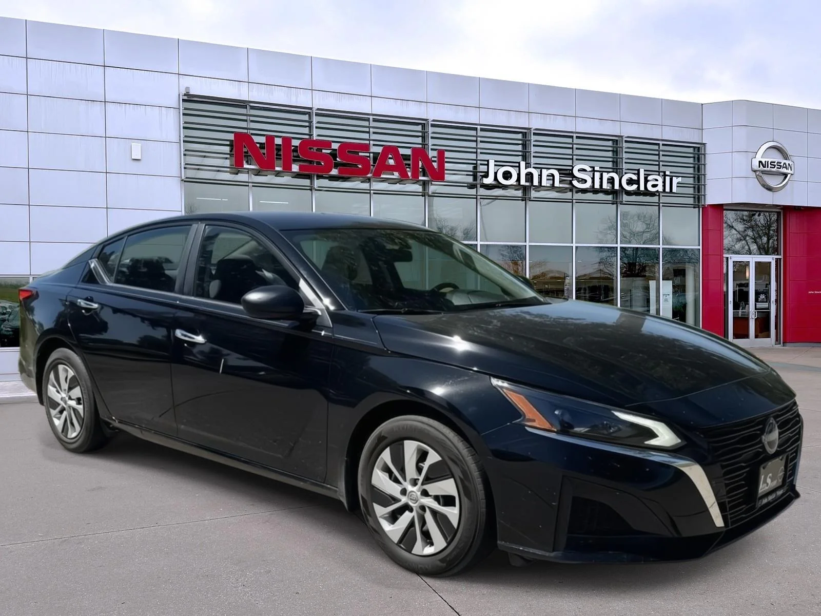 2024 Nissan Altima 2.5 S's photo