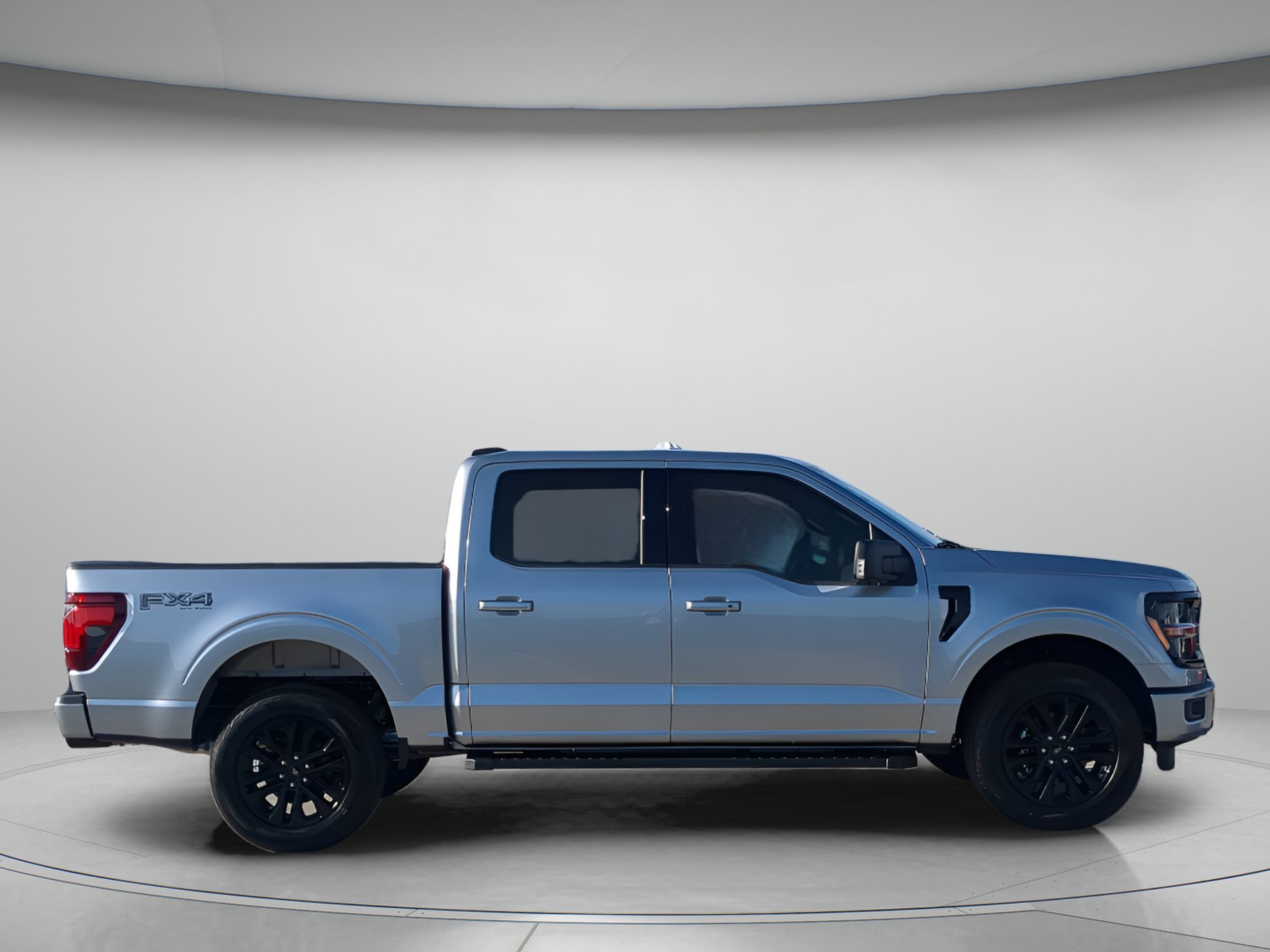 New 2026 Iconic Silver Metallic Ford XLT image 36