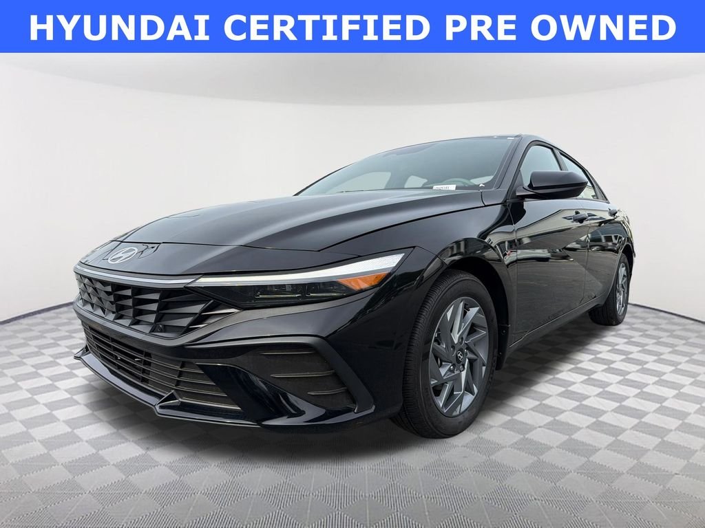 2025 Hyundai Elantra Blue