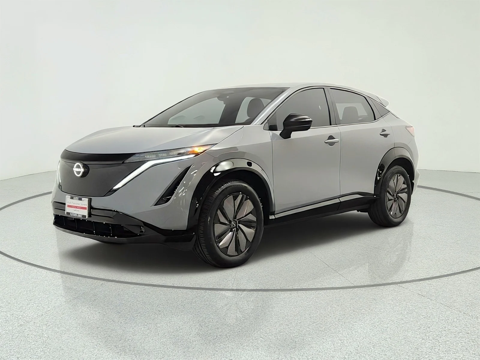 Used 2024 Boulder Gray Pearl/Black Diamond Pearl Nissan ENGAGE+ image 1
