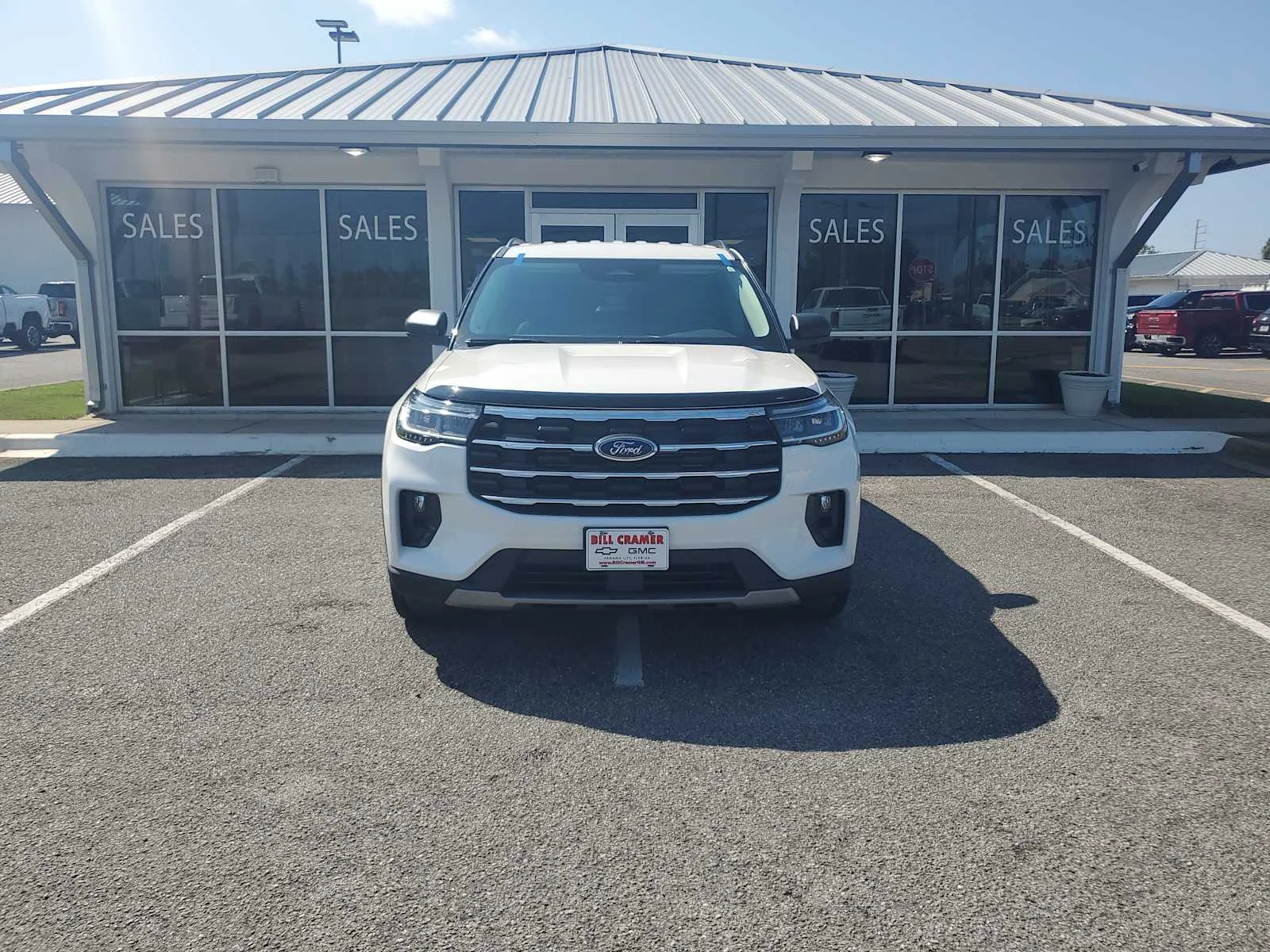Used 2025 Star White Metallic Tri- Ford Active image 10