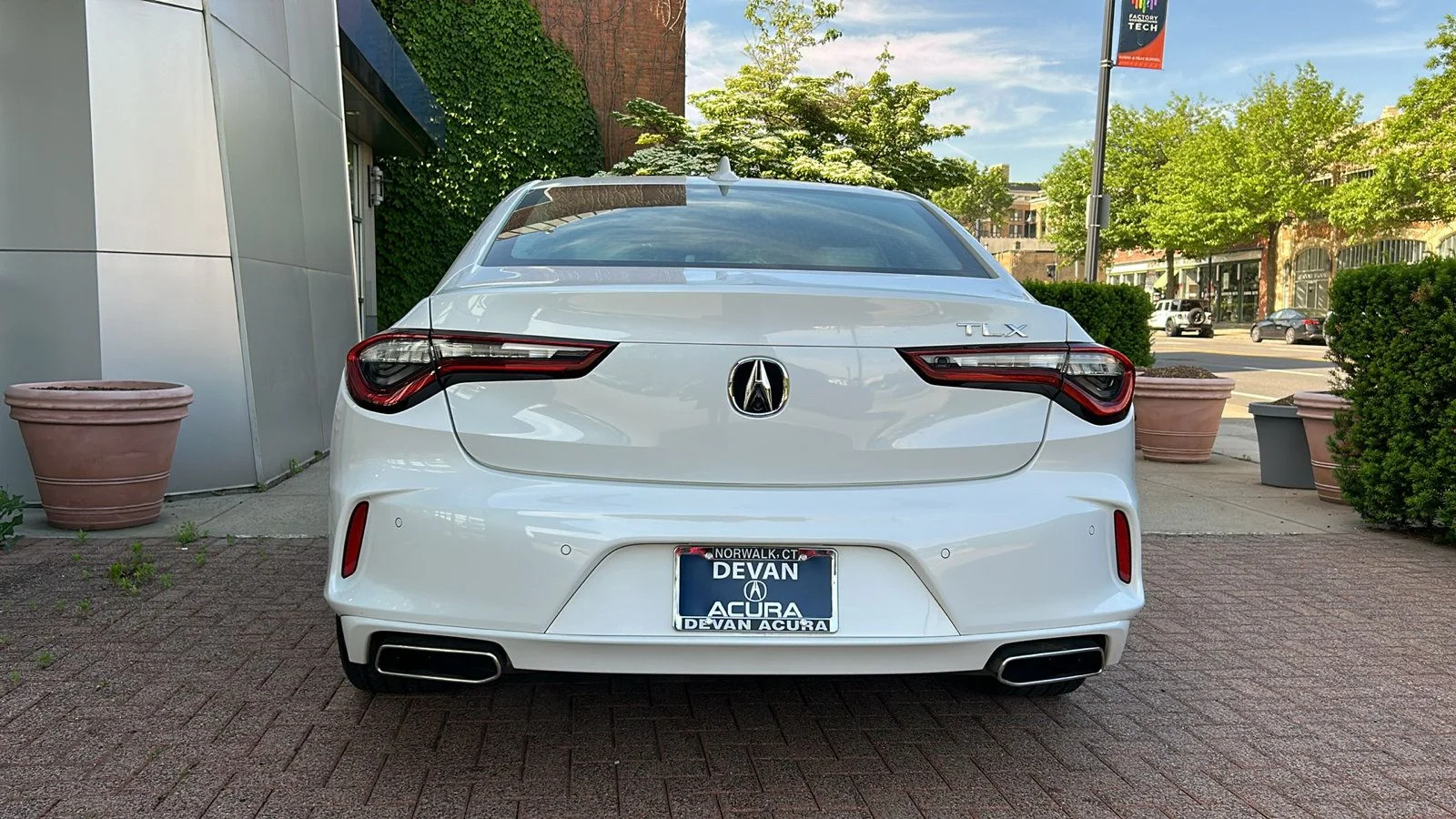 Certified Used 2025 Platinum White Pearl Acura TECH image 6