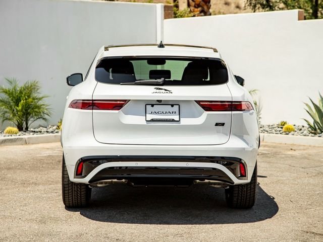 New 2026 Ostuni Pearl White Jaguar P250 R-Dynamic S image 8