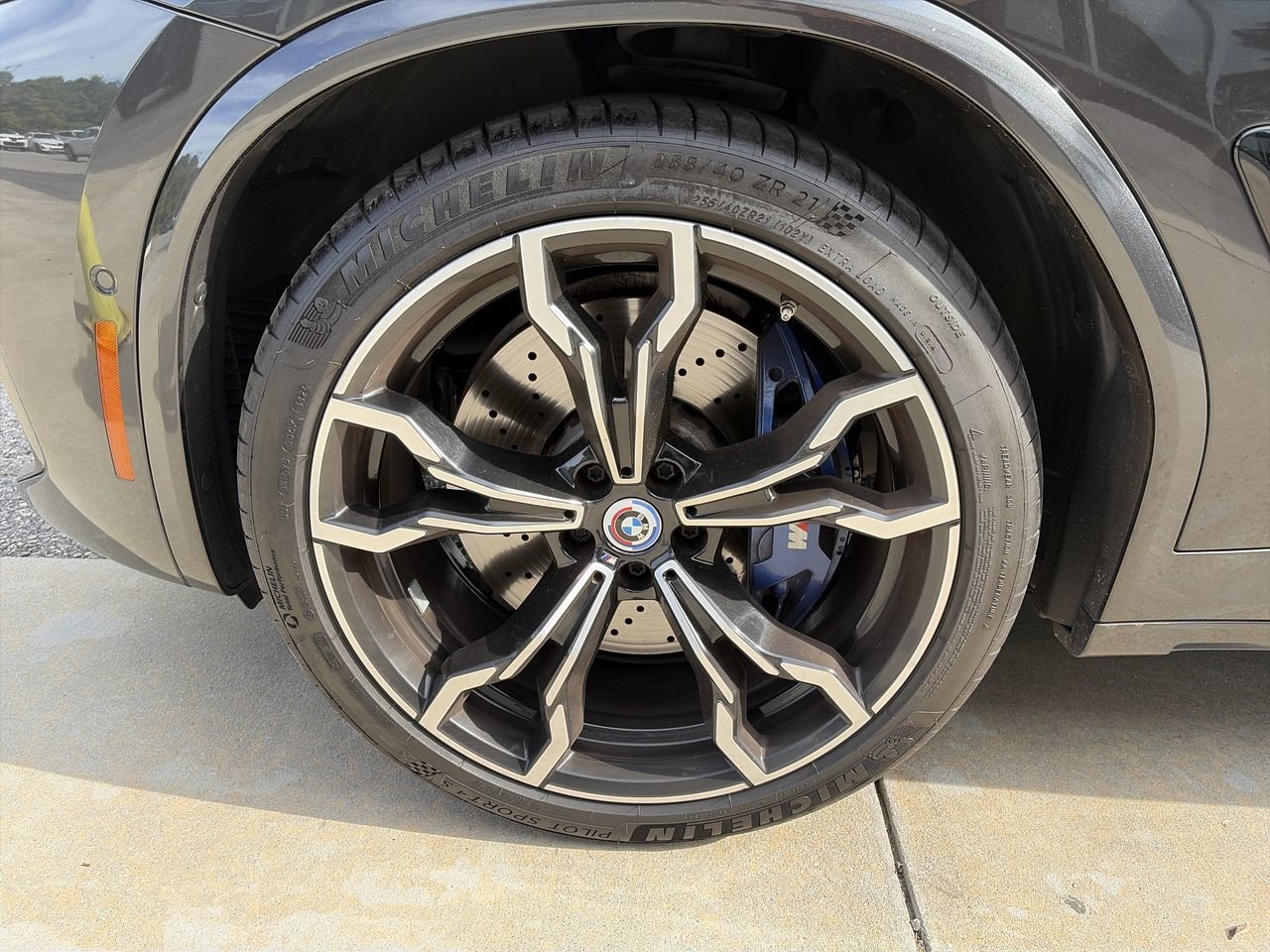 Used 2023 Dark Graphite Metallic BMW  image 13