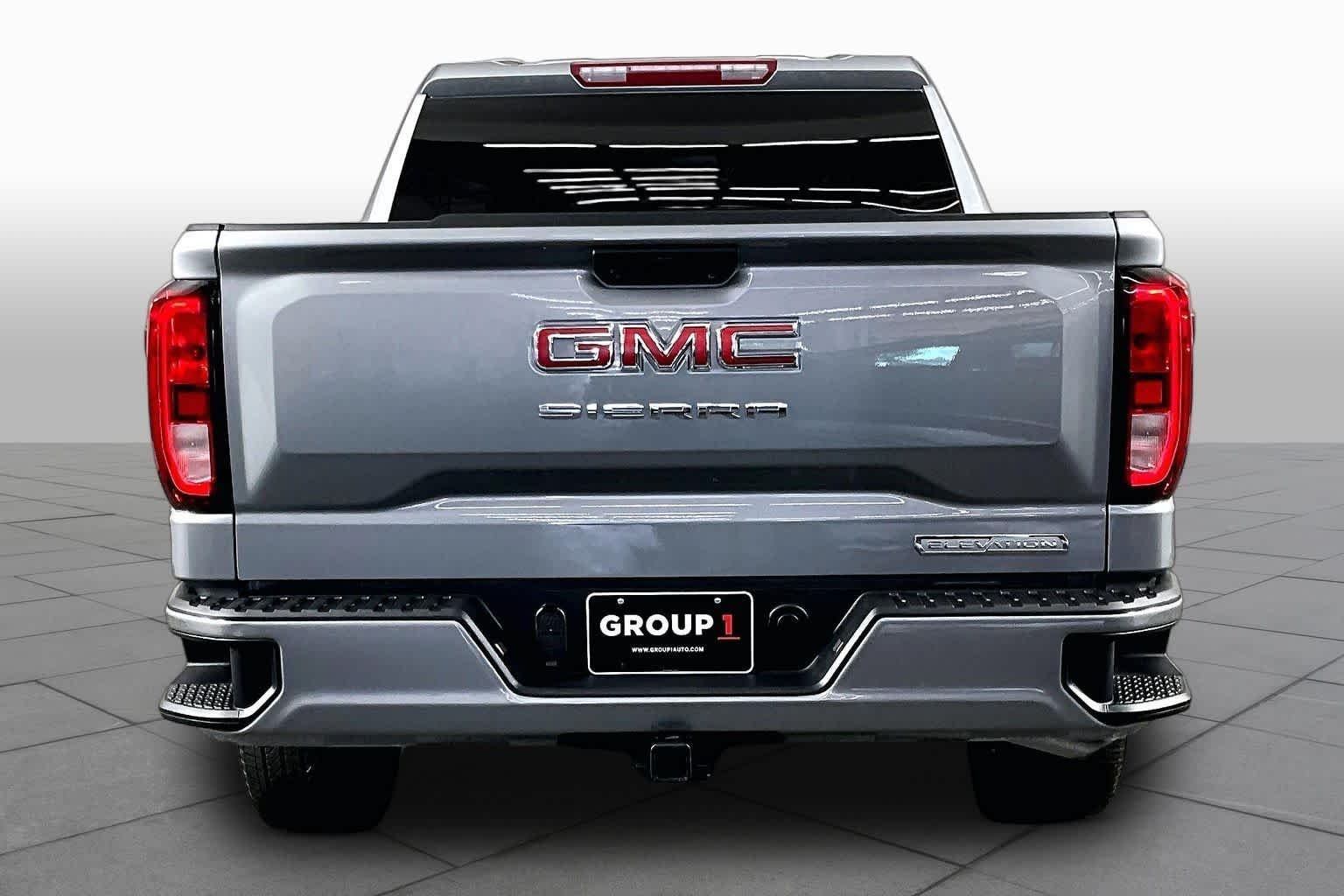 Used 2026 Sterling Metallic GMC Elevation image 9