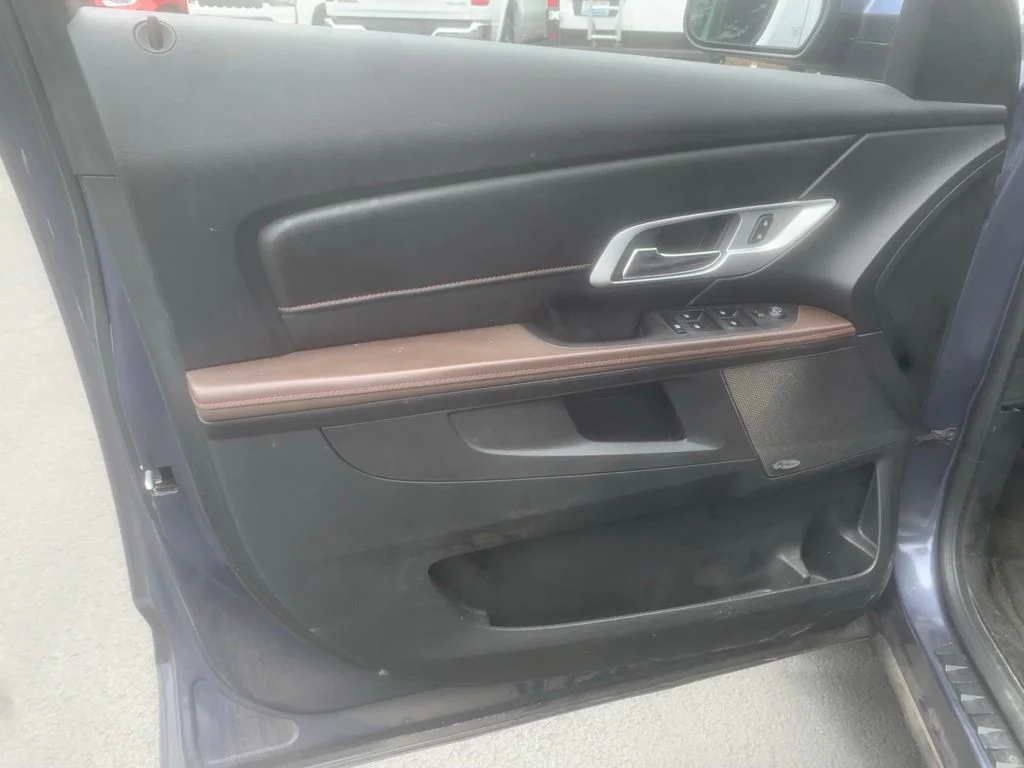 Used 2014 Atlantis Blue Metallic GMC SLT-1 image 8