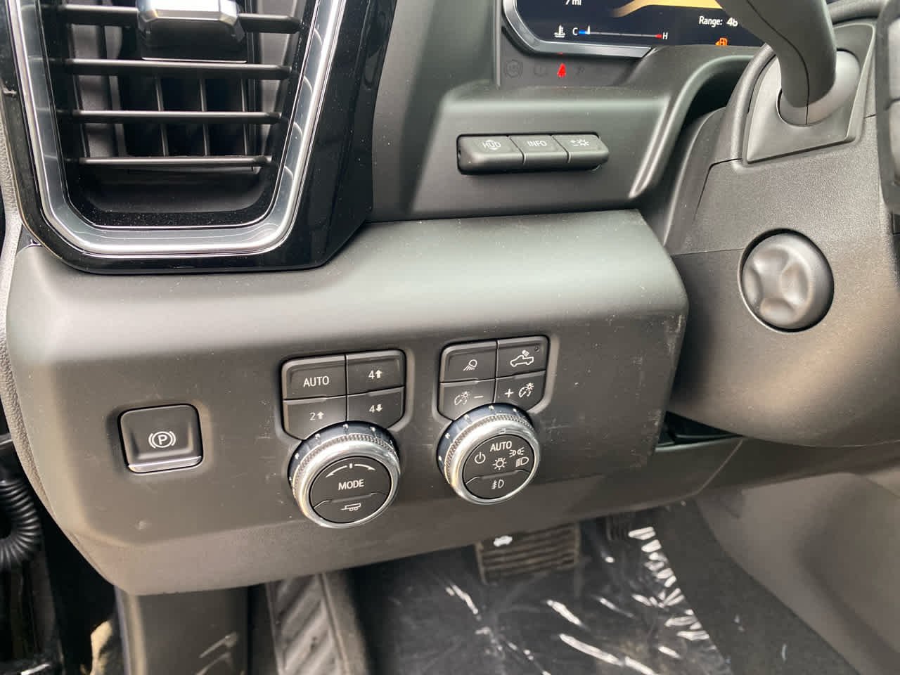 2026 GMC Sierra 1500 Denali - Photo 16