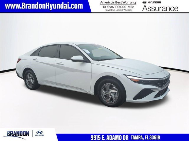 2026 Hyundai ELANTRA SE