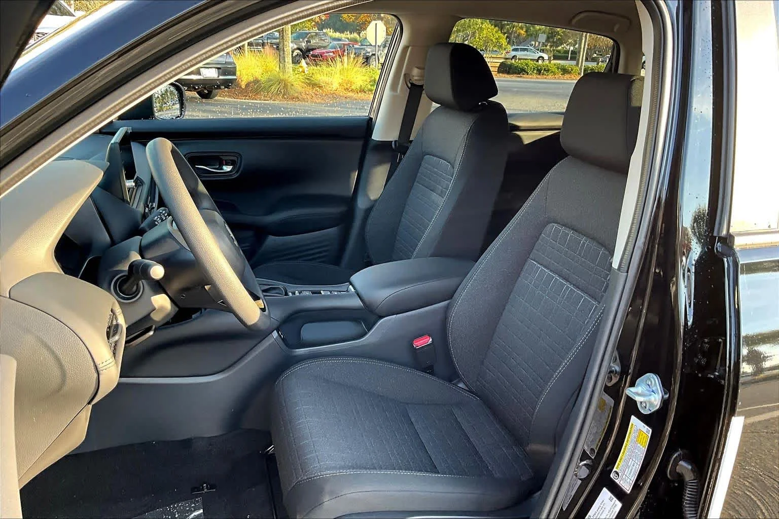 2026 Honda HR-V LX - Photo 15