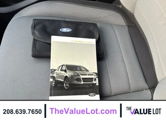 Used 2016 Red Ford SE image 27