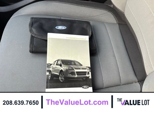 Used 2016 Red Ford SE image 27