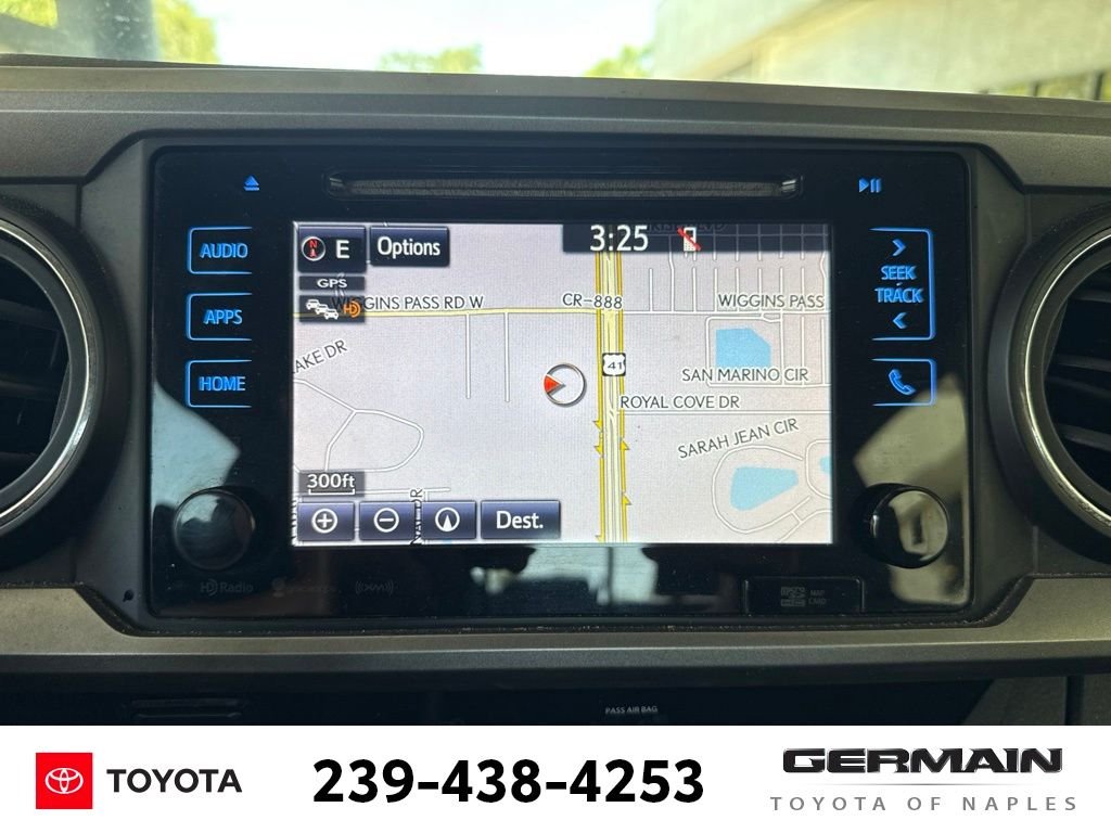 Used 2018 Orange Toyota SR5 image 16