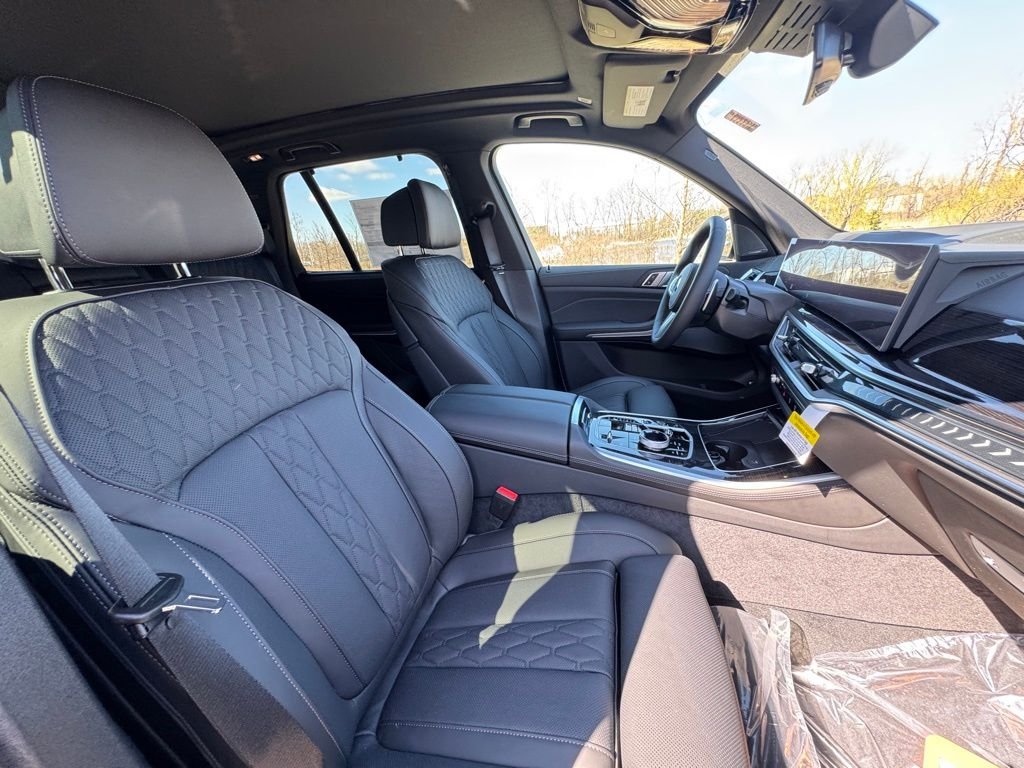 Used 2026 Gray BMW xDrive50e image 27