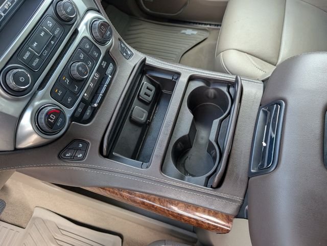Used 2020 Black Chevrolet Premier image 18