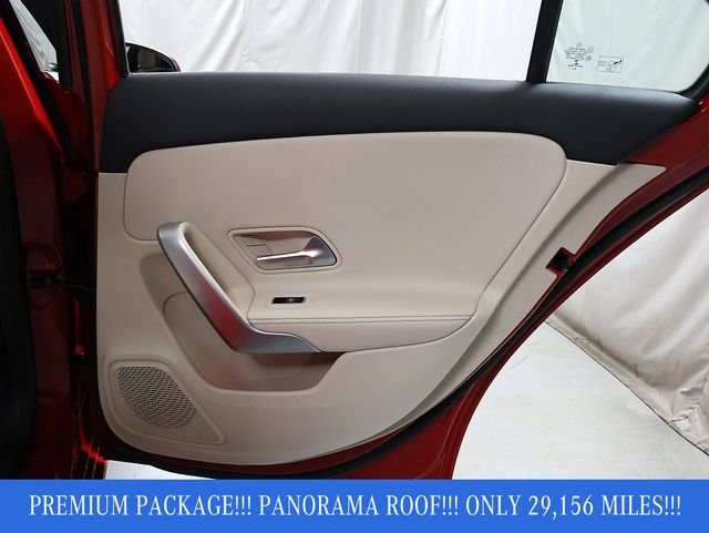 Used 2019 Jupiter Red Mercedes-Benz A 220 image 29
