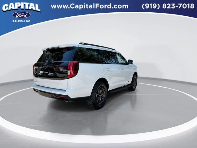 Used 2025 White Ford Tremor image 8