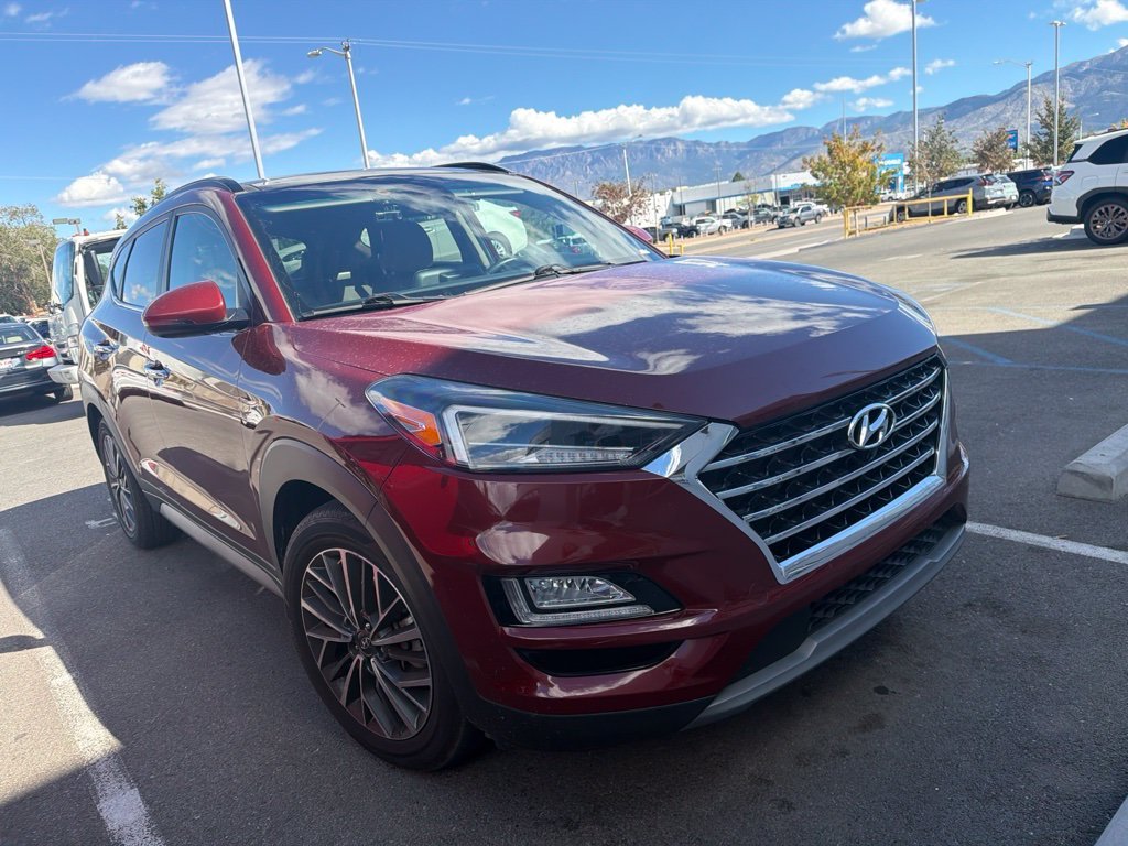 Used 2019 Red Hyundai Ultimate image 2